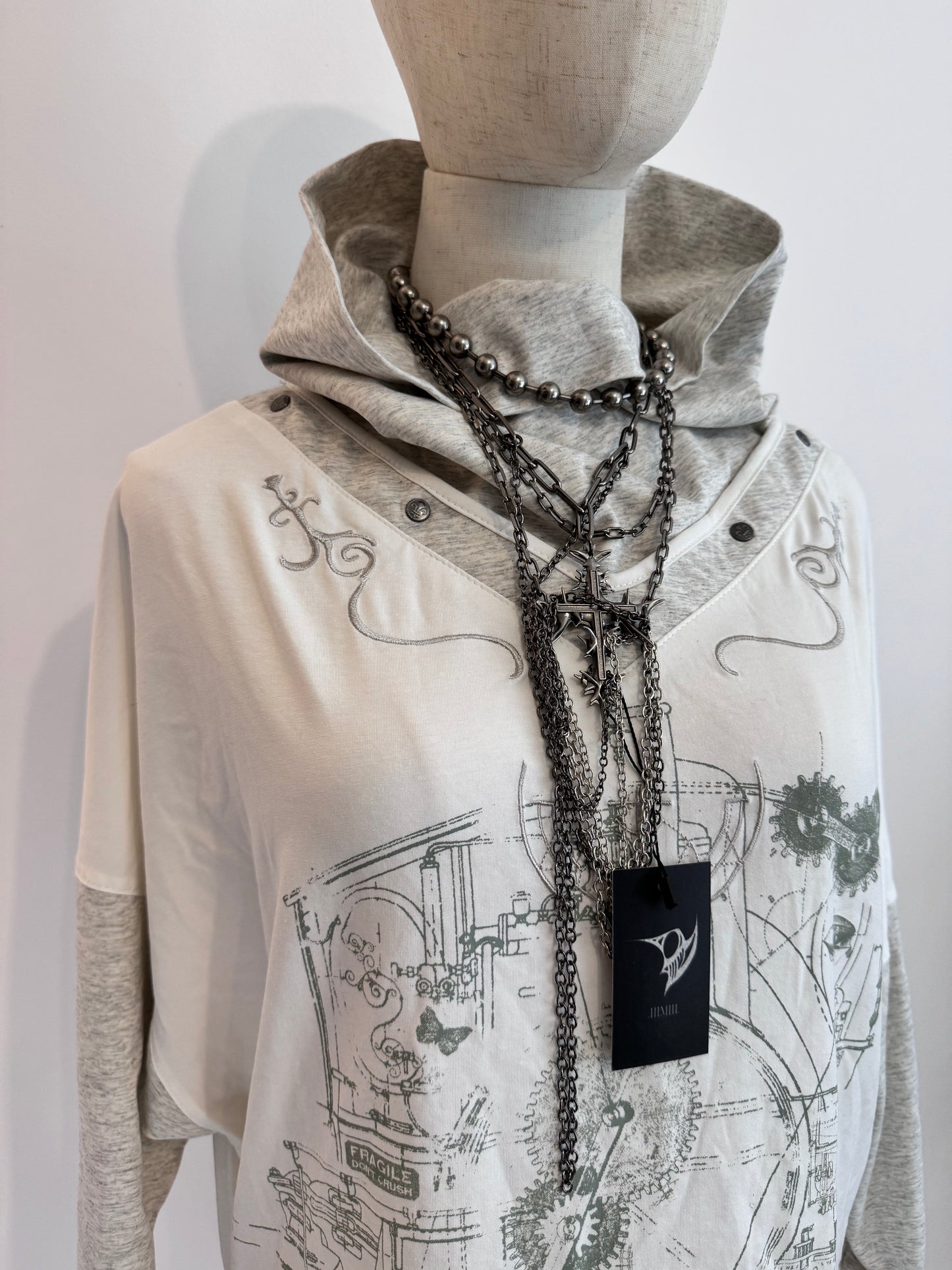 OZZ ON Gear Print High-Neck Top