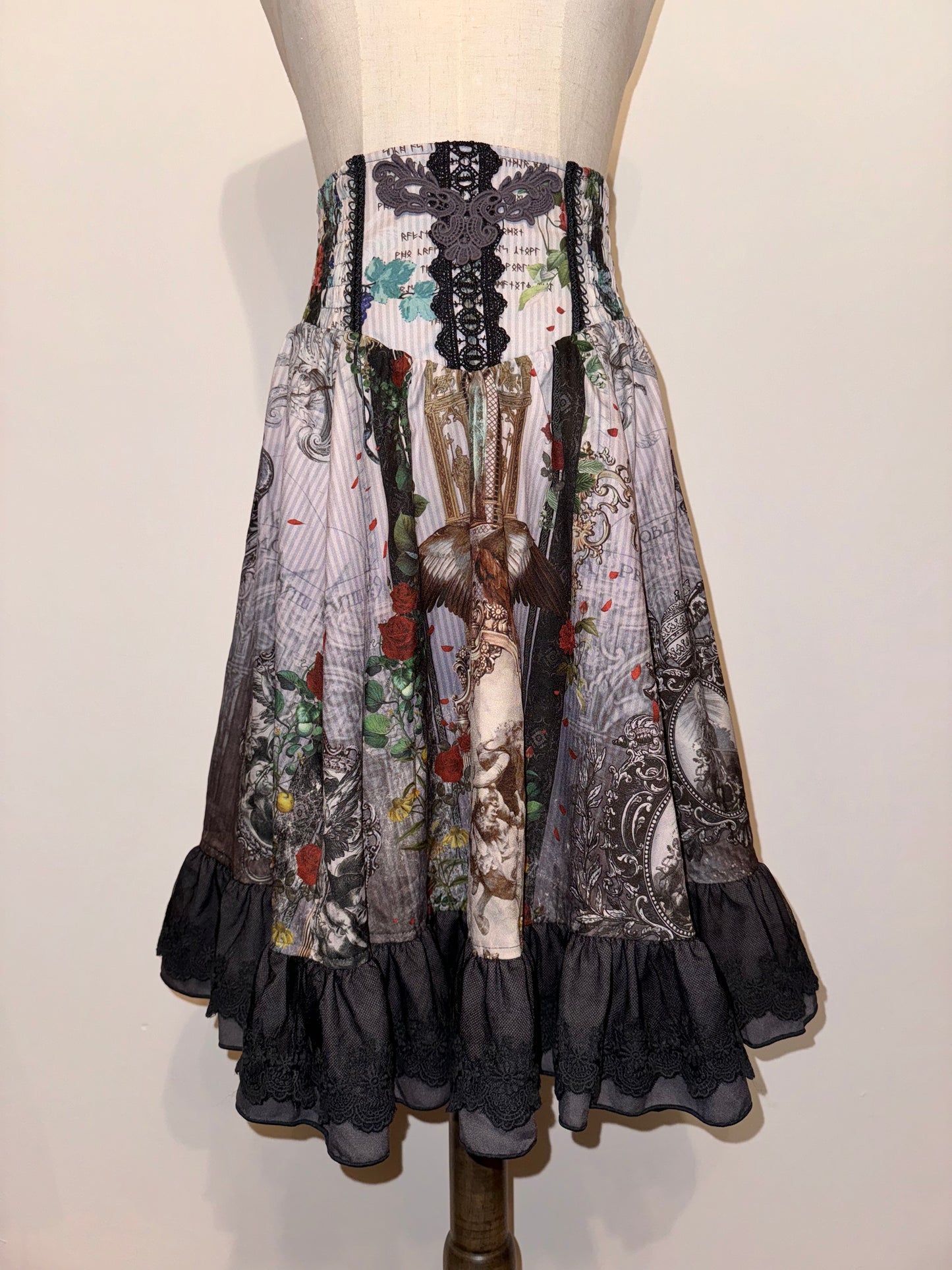 OZZ ON Floral Print 2-Layers Skirt
