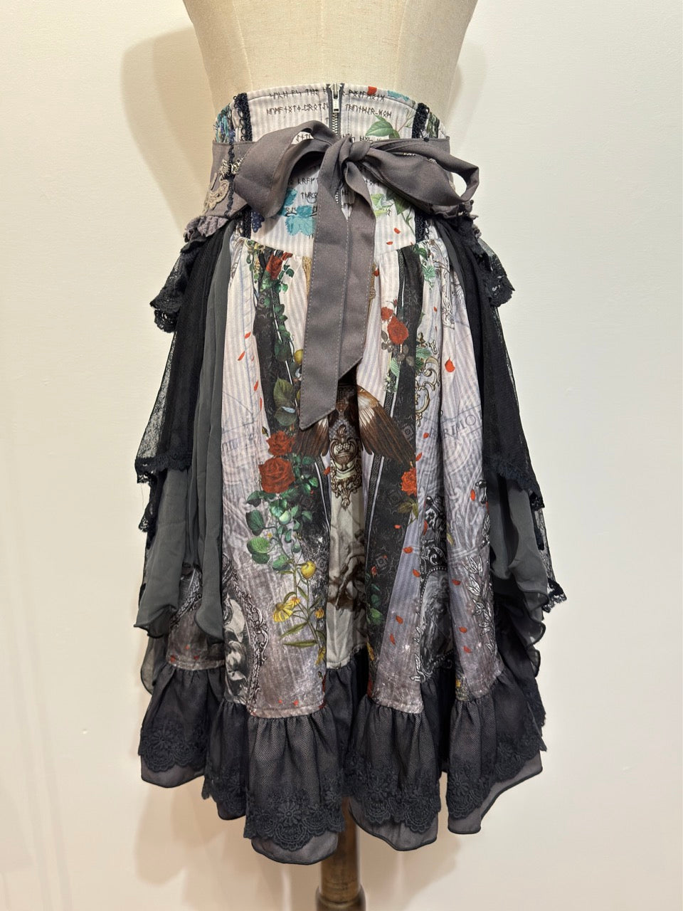 OZZ ON Floral Print 2-Layers Skirt