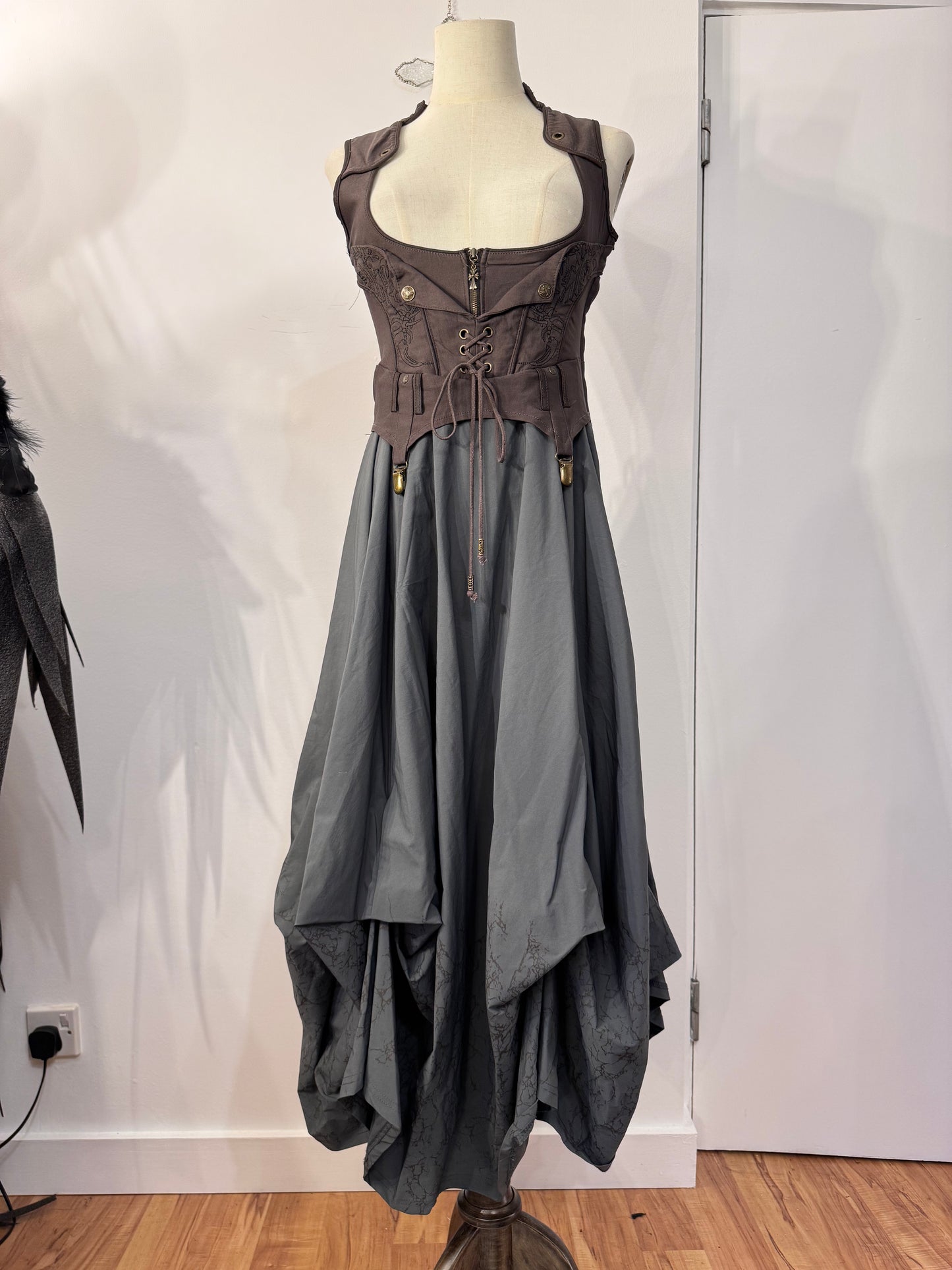OZZ ON Vest Dress