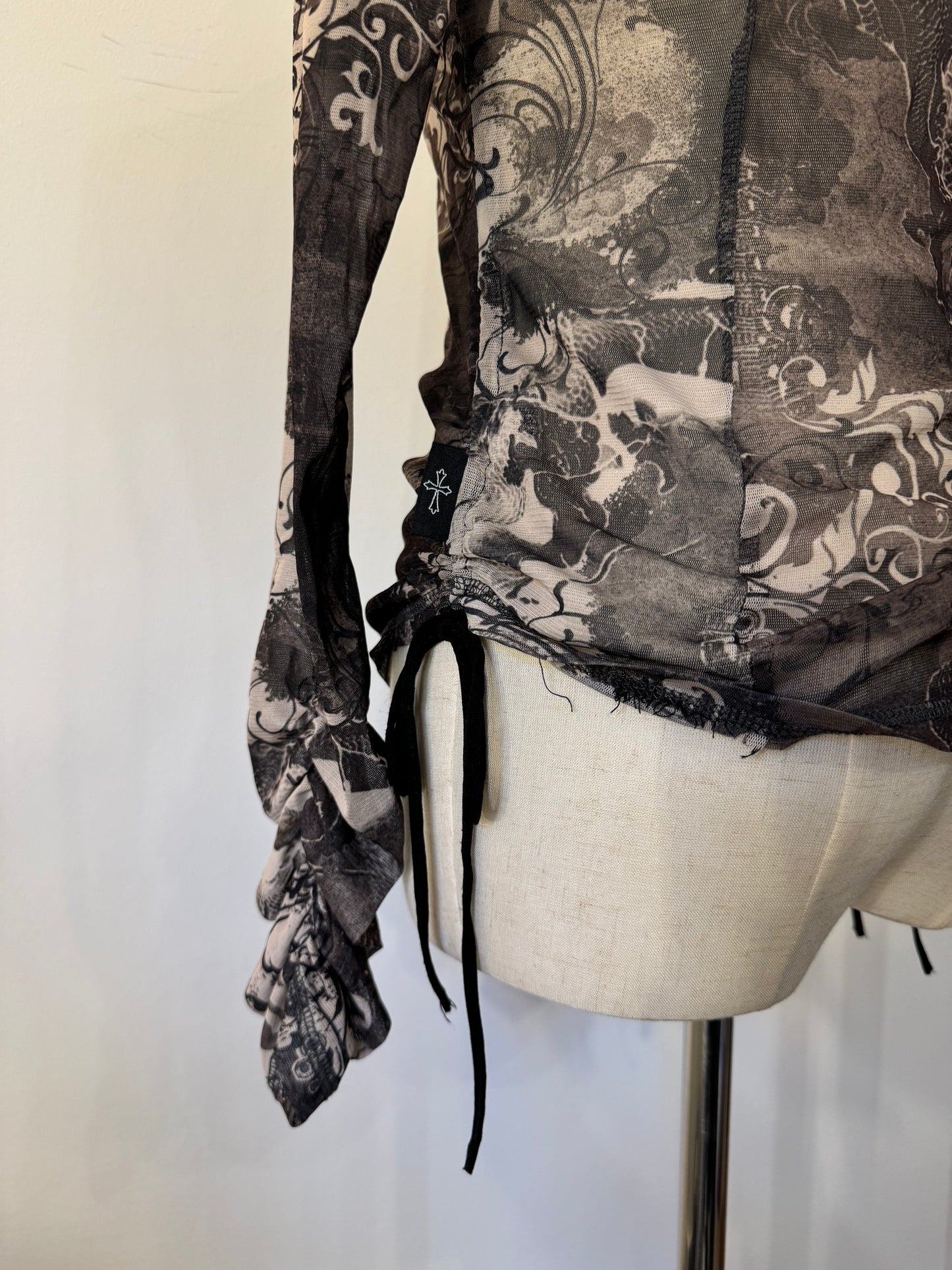 Qutie Frash Dragon Print Mesh High-Neck Top