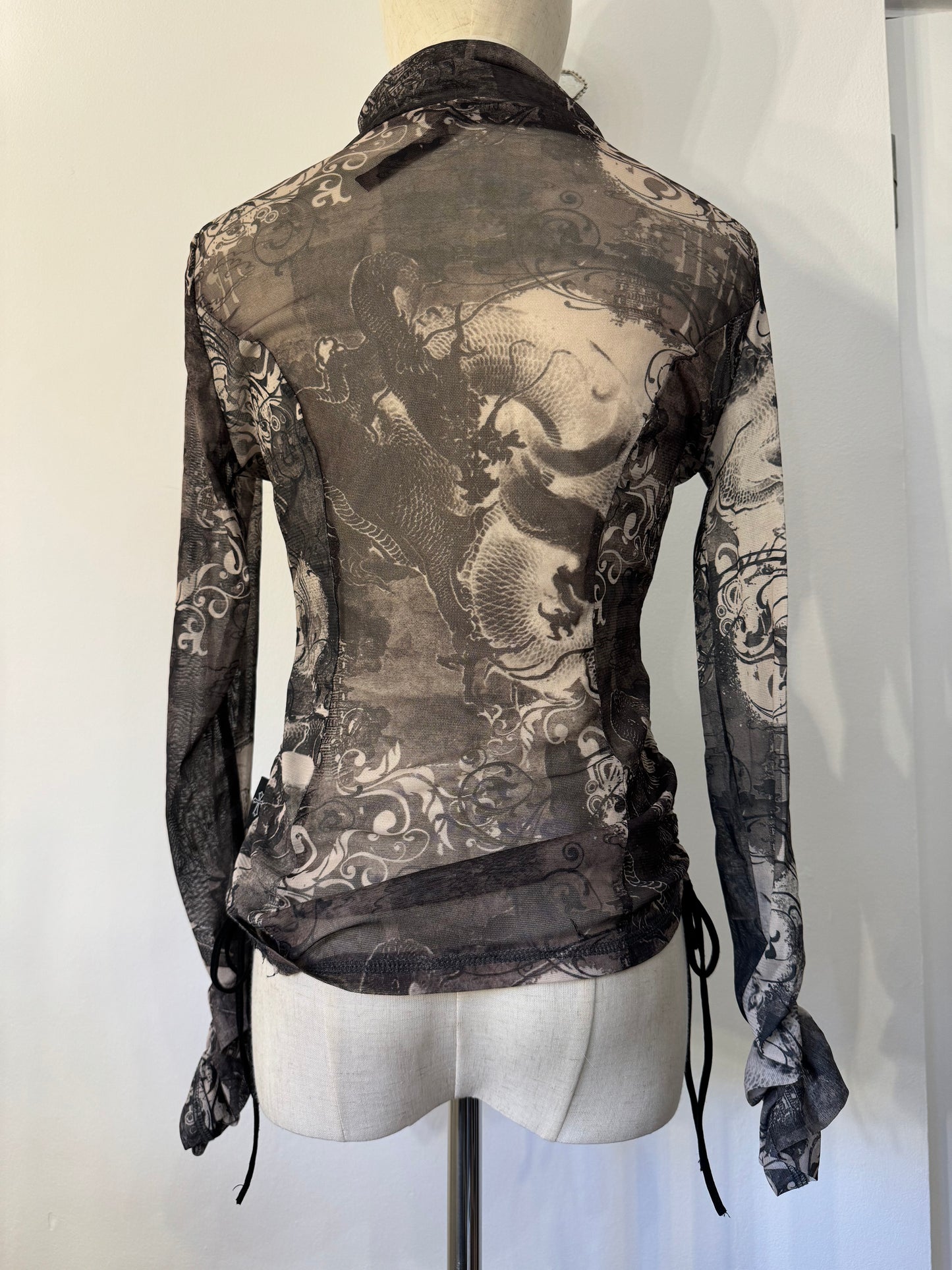 Qutie Frash Dragon Print Mesh High-Neck Top