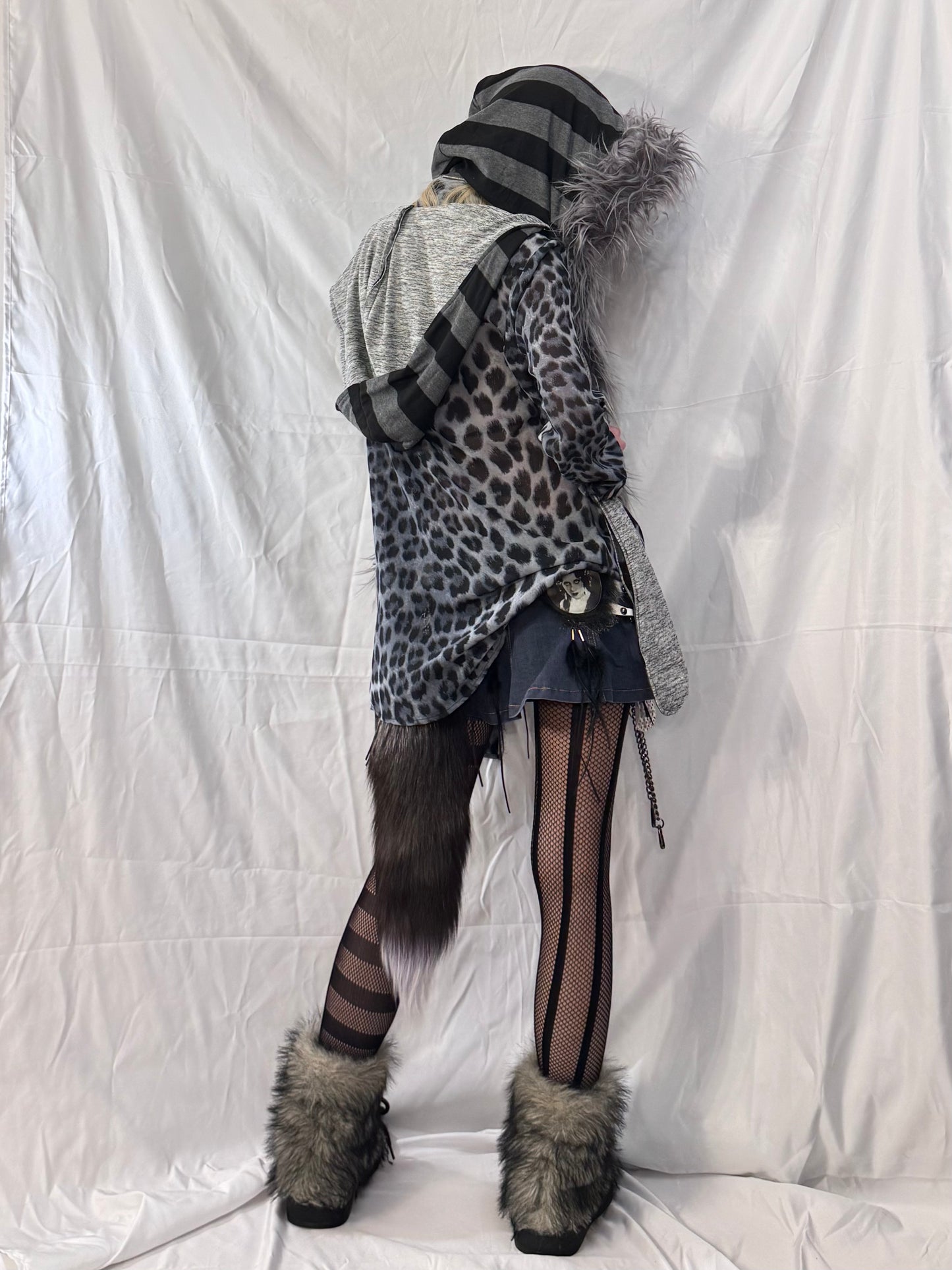 Sexpot Revenge Leopard Print Button-Up