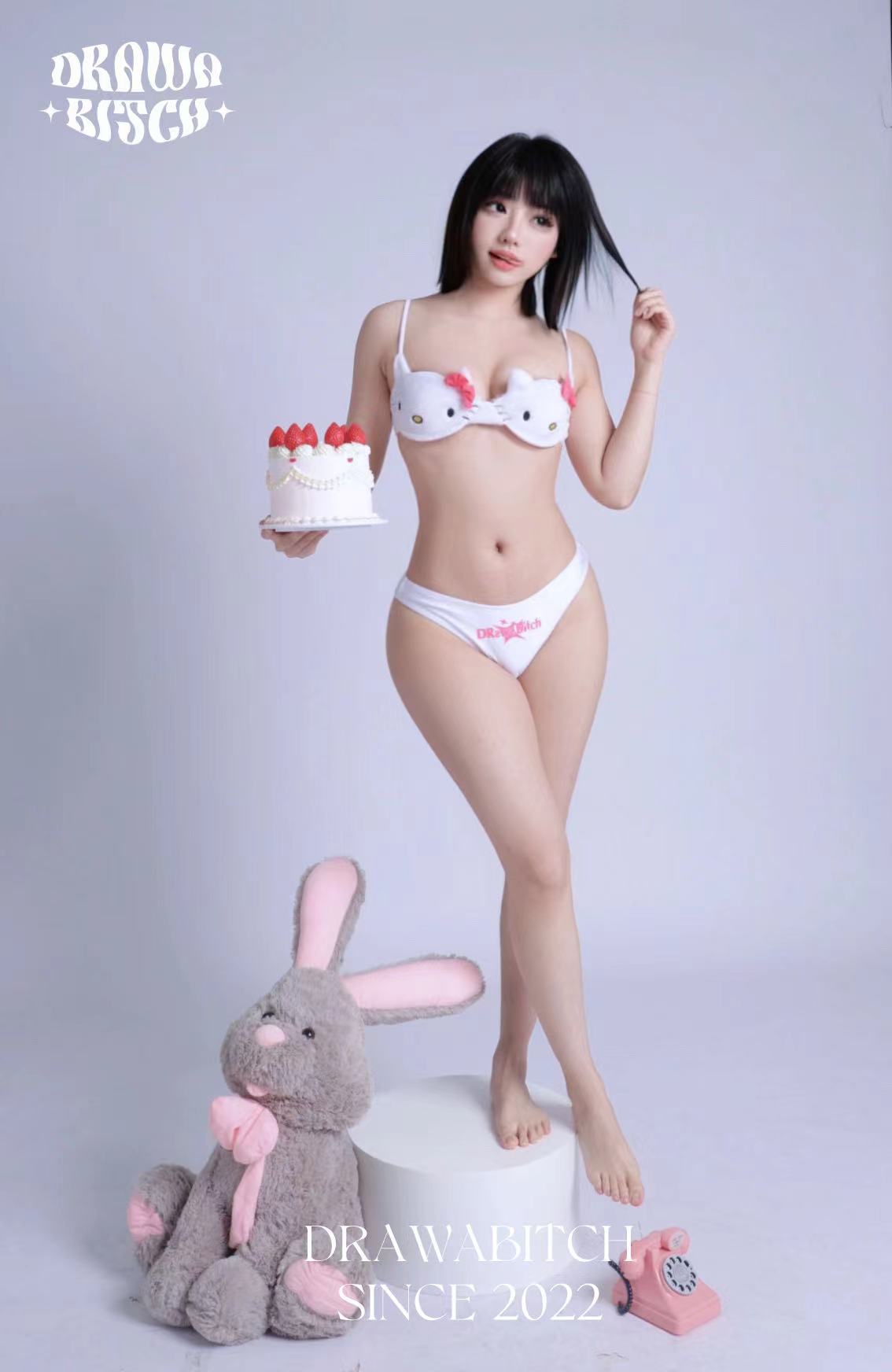 Drawabitch hello kitty handmade bikini