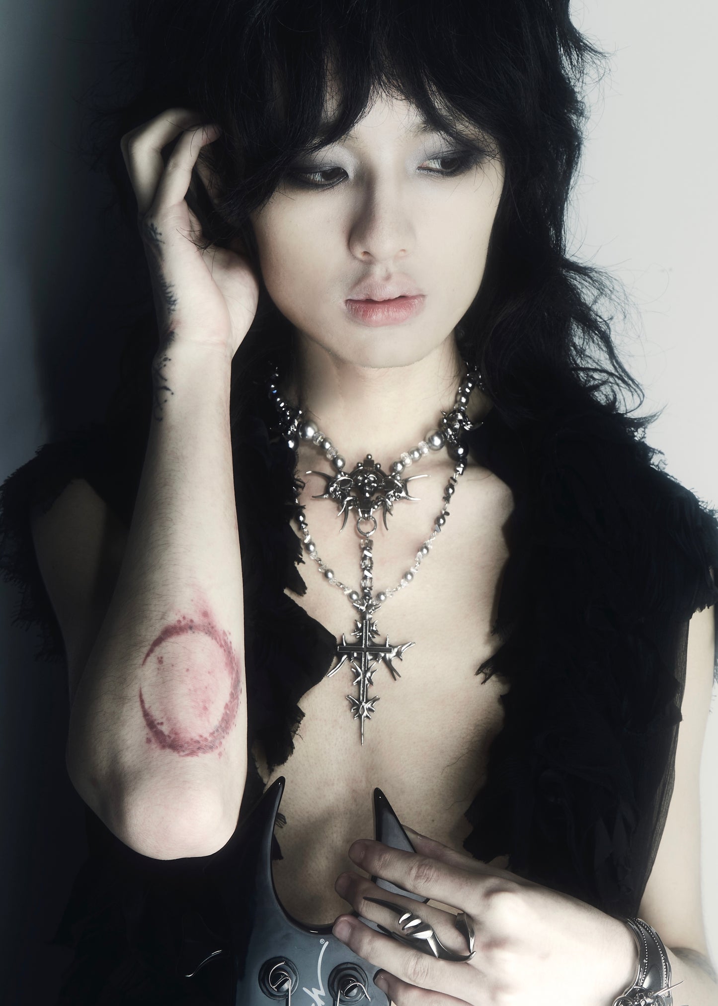 IIIMIII BlackPainting II Necklace #9