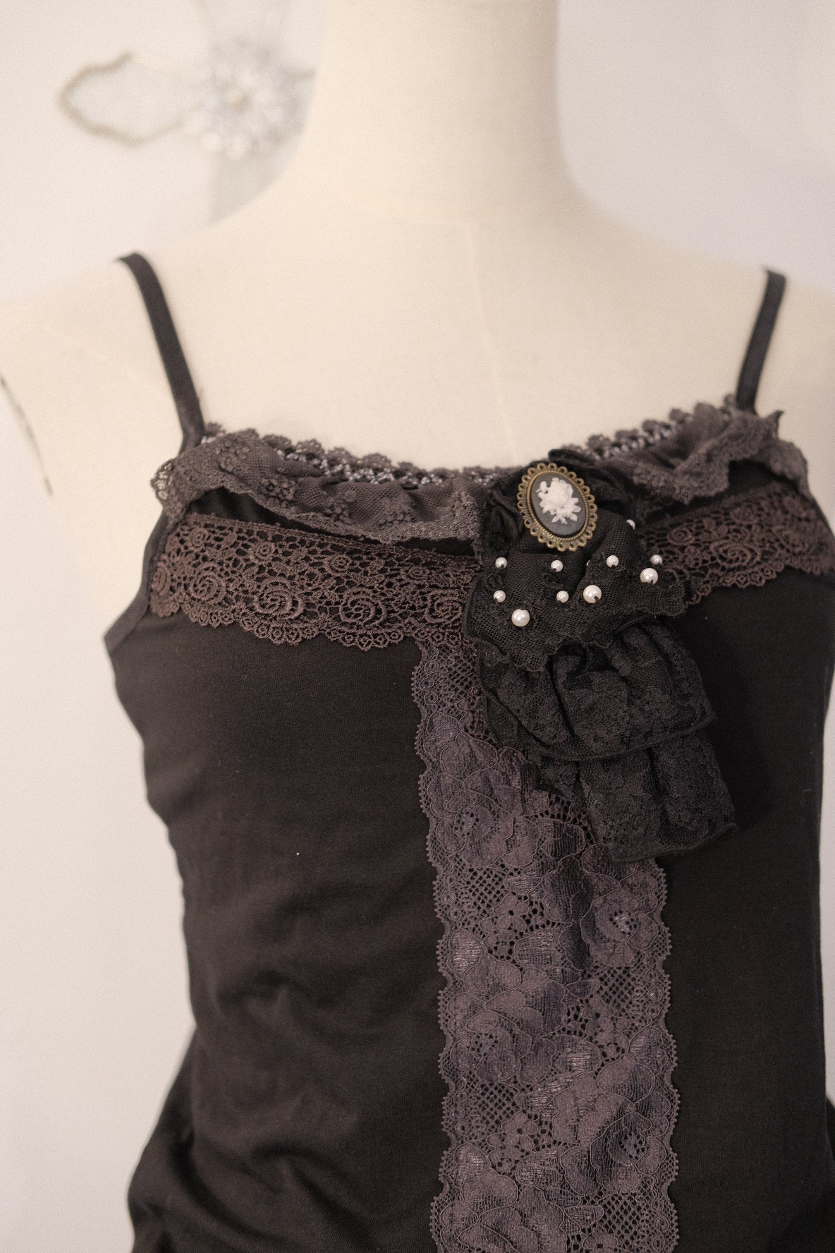 Axes Femme Lace Tank Top