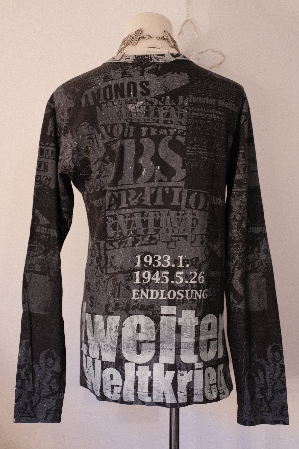h.Naoto Print and Patch Top
