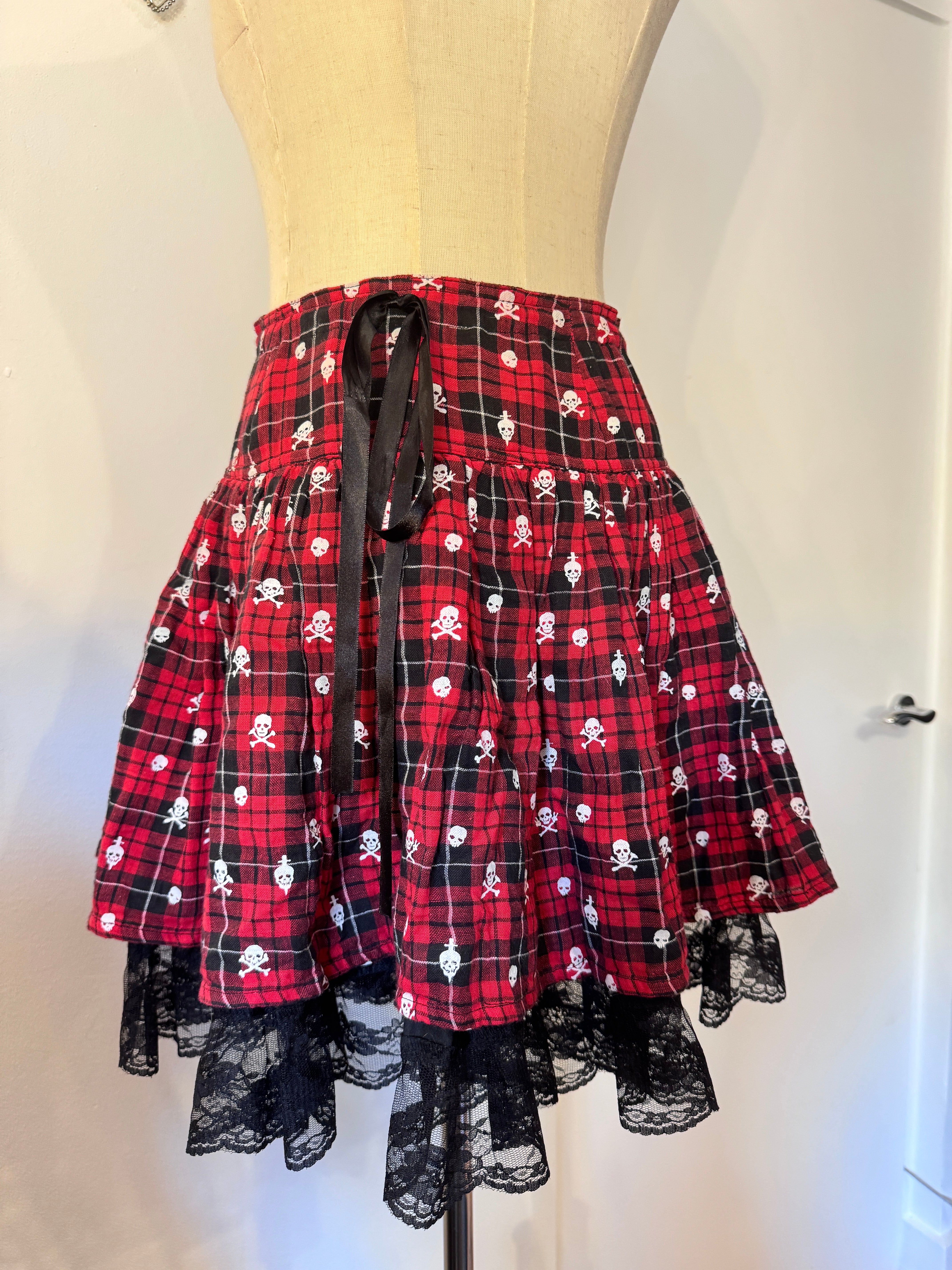 Algonquins 2-Layers Plaid Skirt – cucurucu