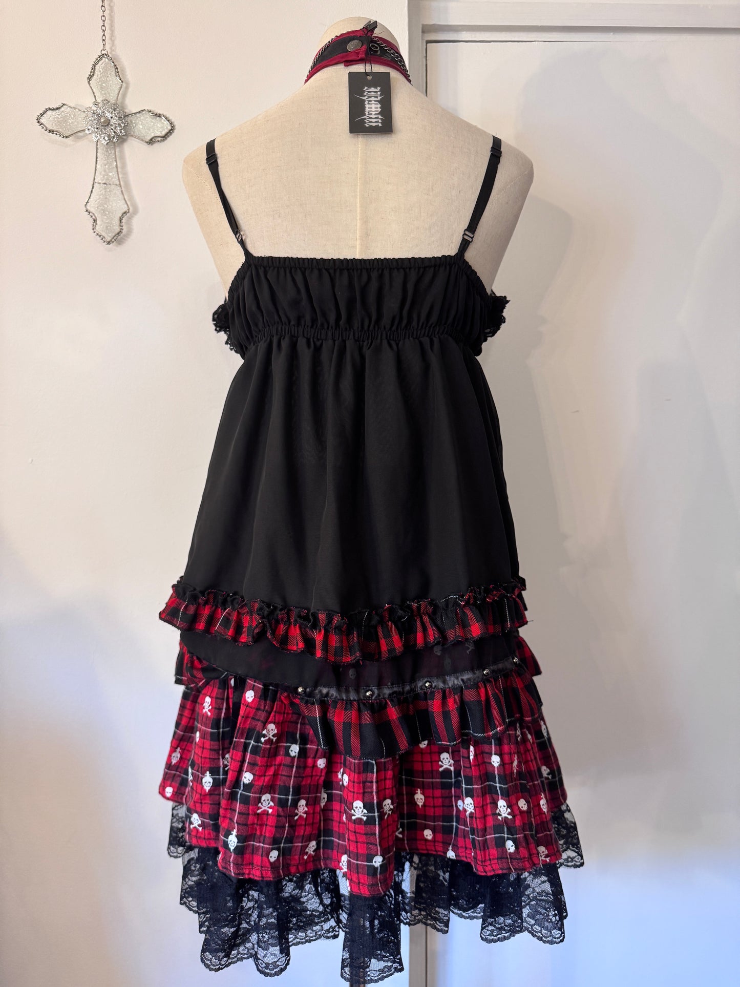 Sexpot Revenge 2-Layers Ruffle Plaid Tank Top