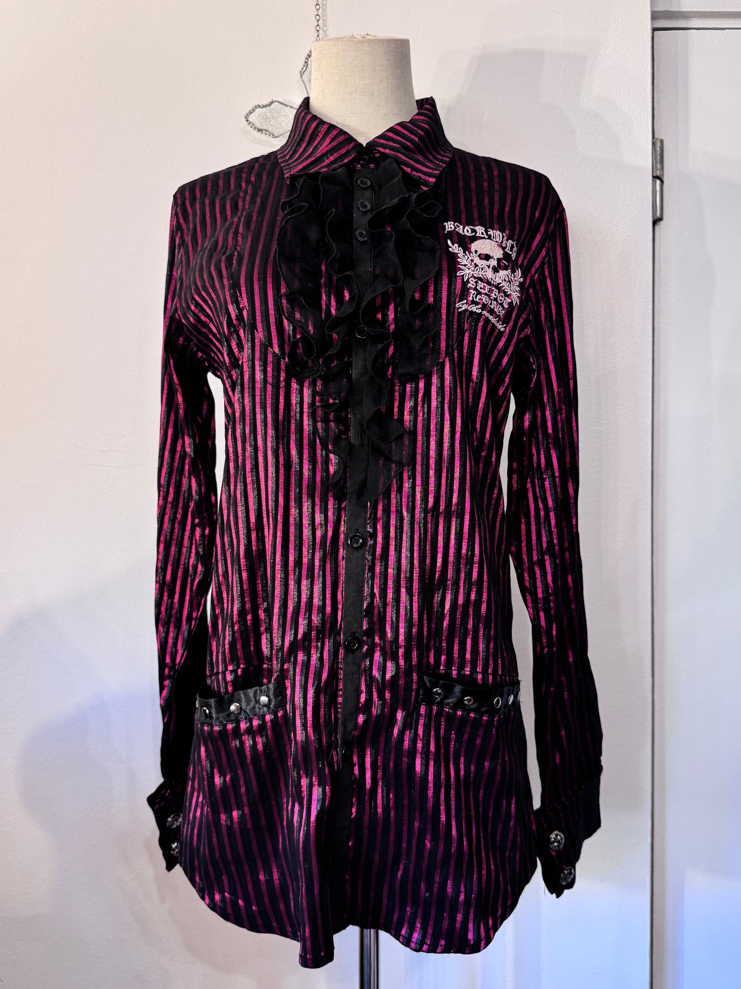 Sexpot Revenge Skull Print Stripe Button-Up