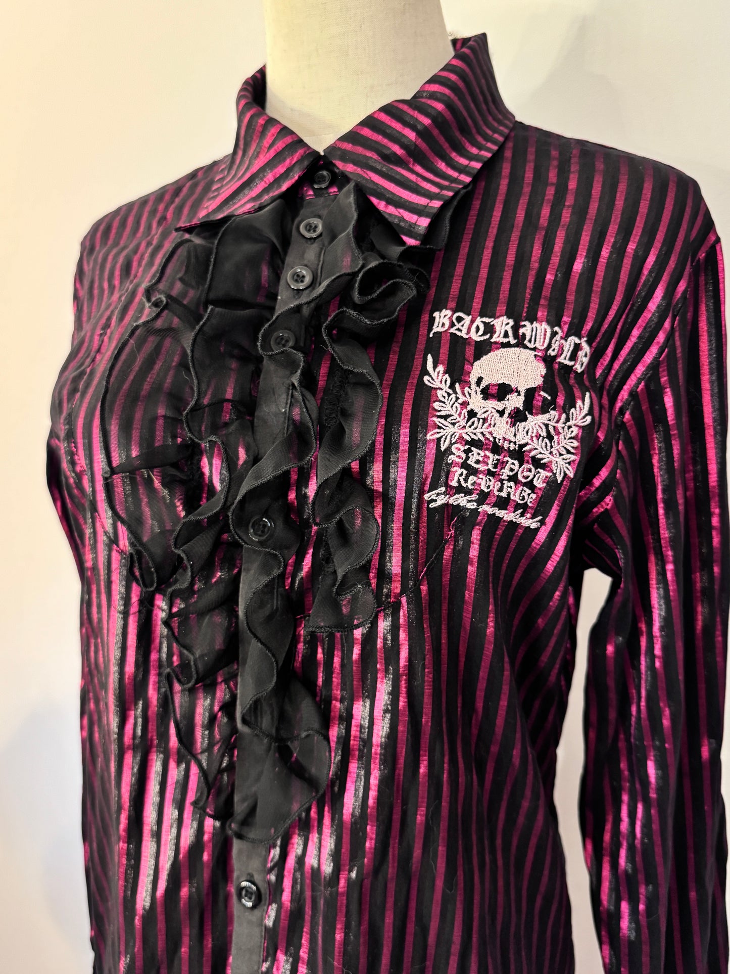 Sexpot Revenge Skull Print Stripe Button-Up