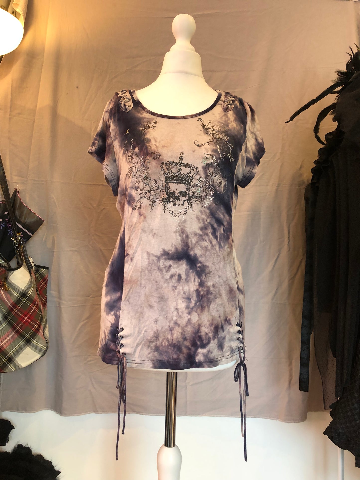 OZZ ON Tie-Dye Short-Sleeves Top