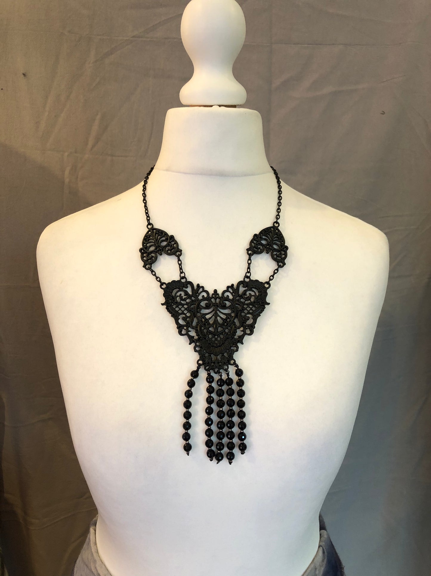 Restyle Tassle Necklace