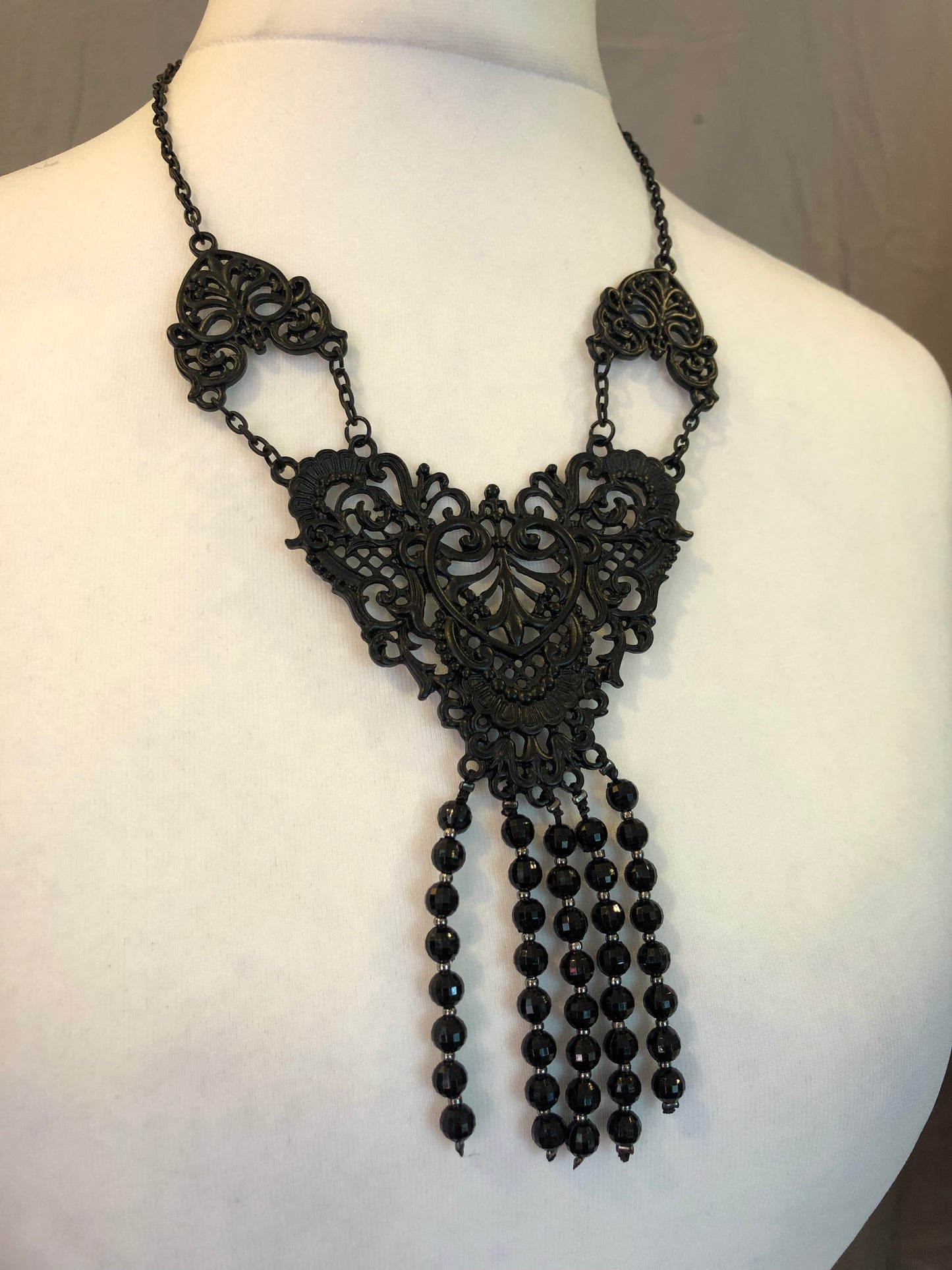 Restyle Tassle Necklace