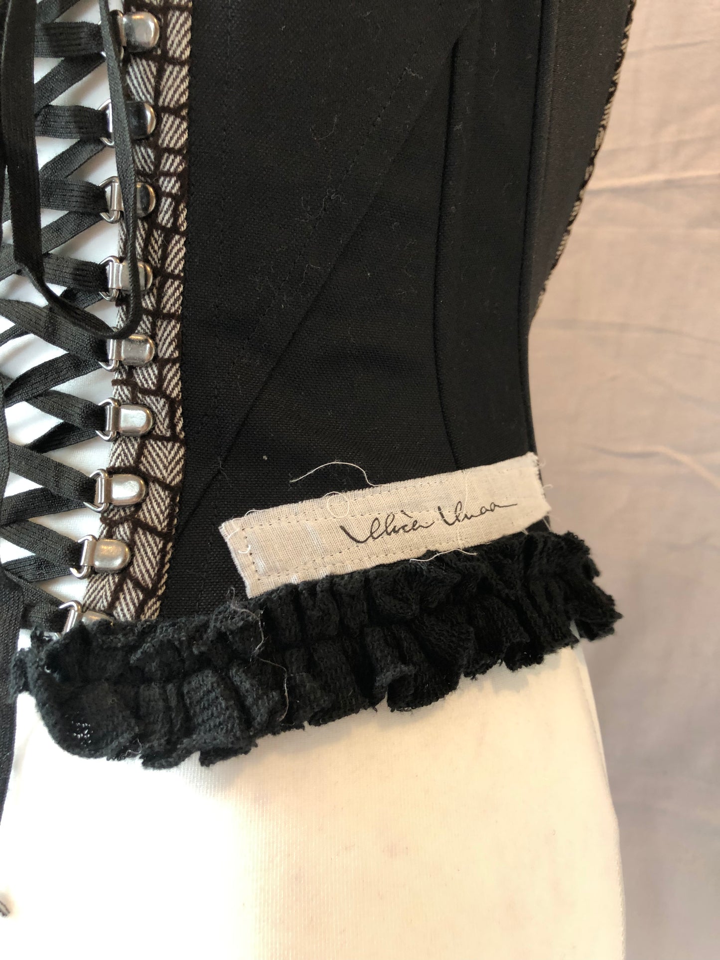 alice auaa 14AW Ruffle Corset