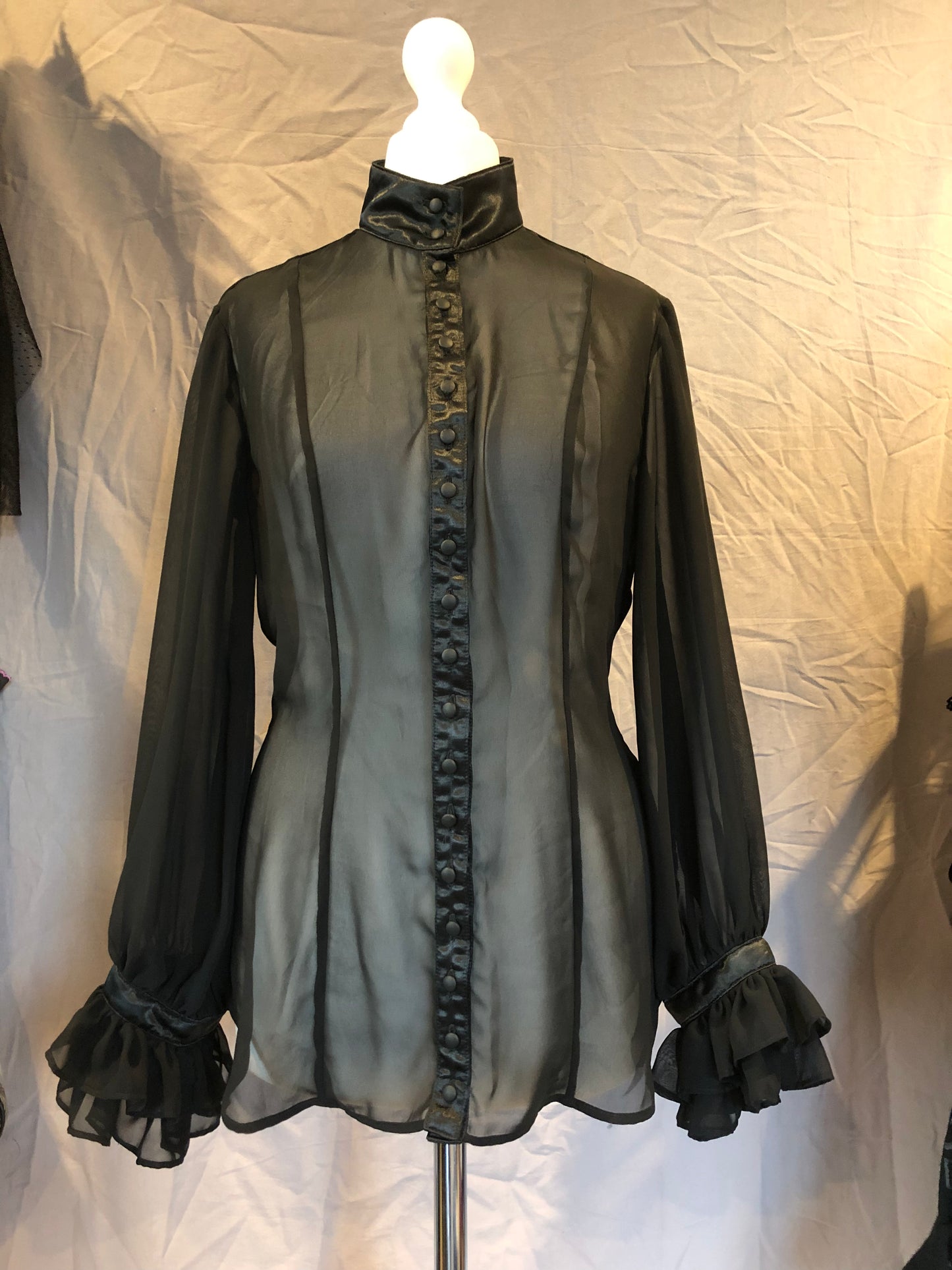 Na+H See-Through Button Up