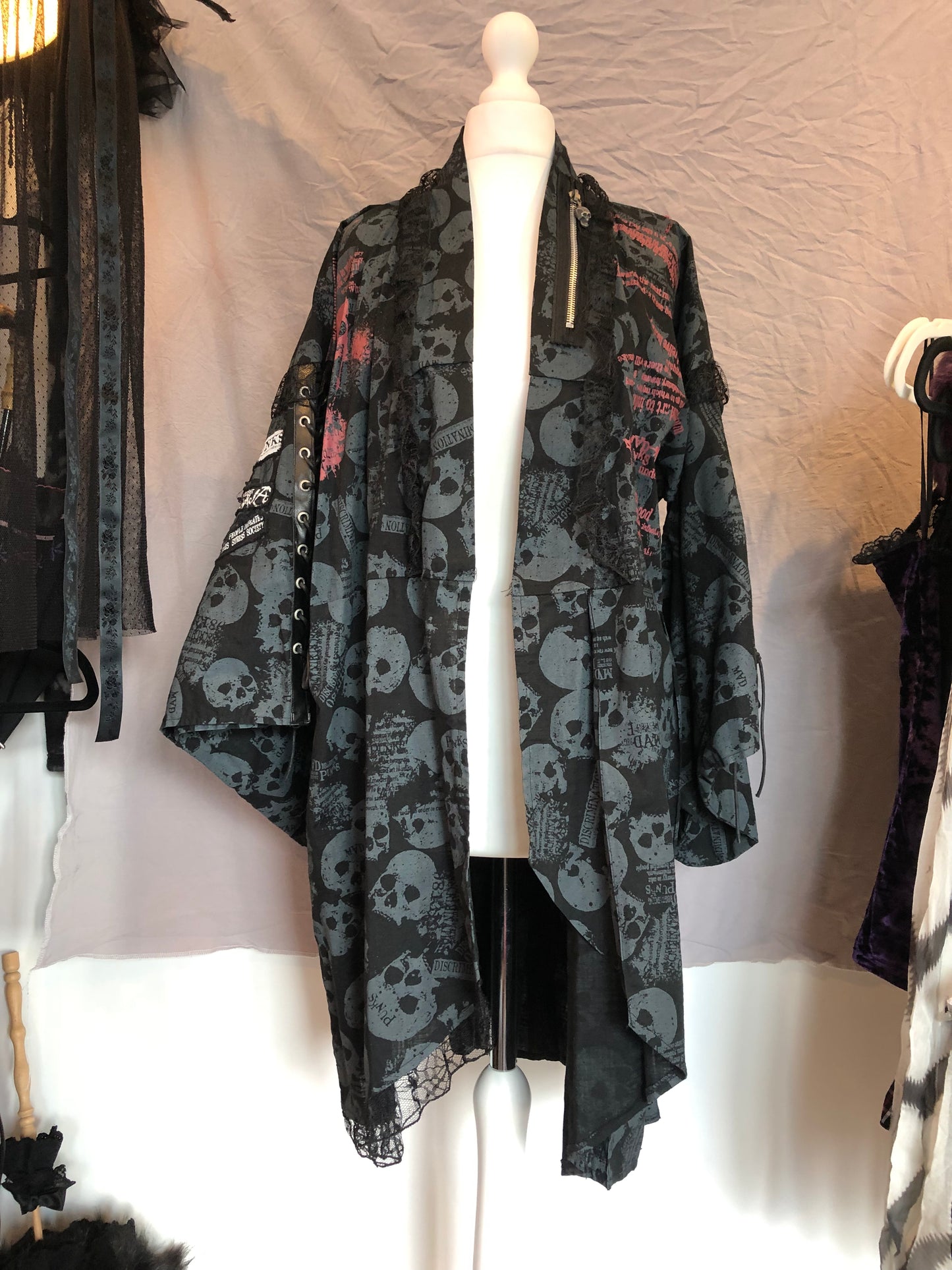 Mad Punks Skull Print Yukata