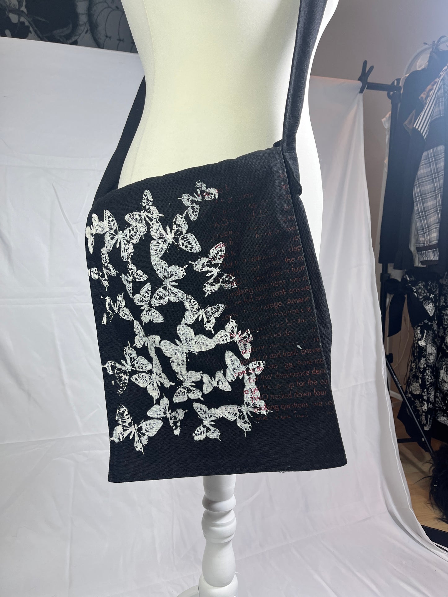 h.Naoto Butterfly Print Crossbody Bag