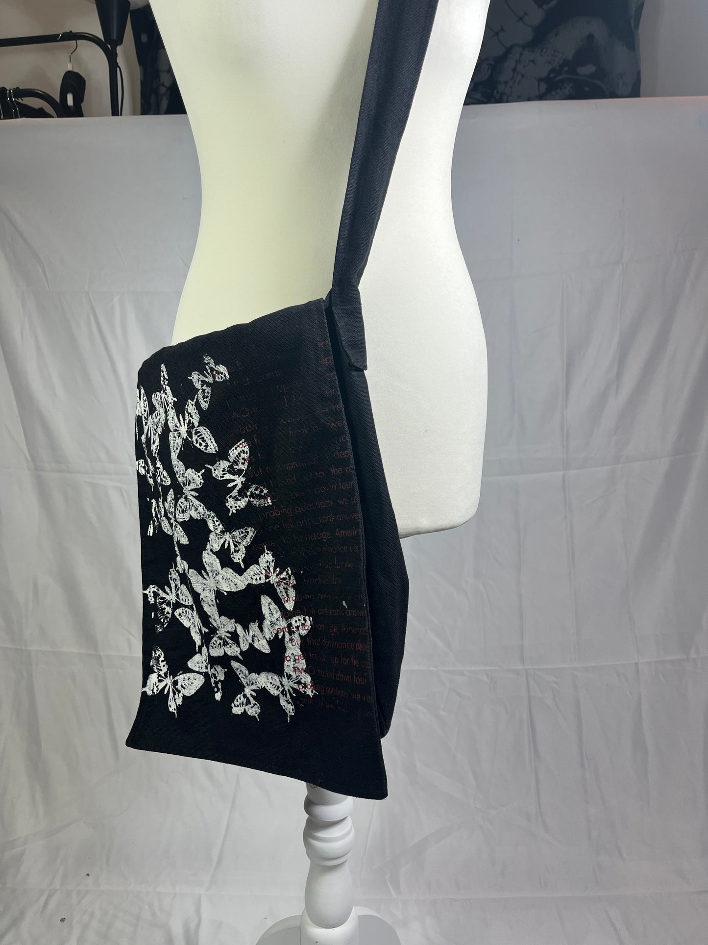 h.Naoto Butterfly Print Crossbody Bag