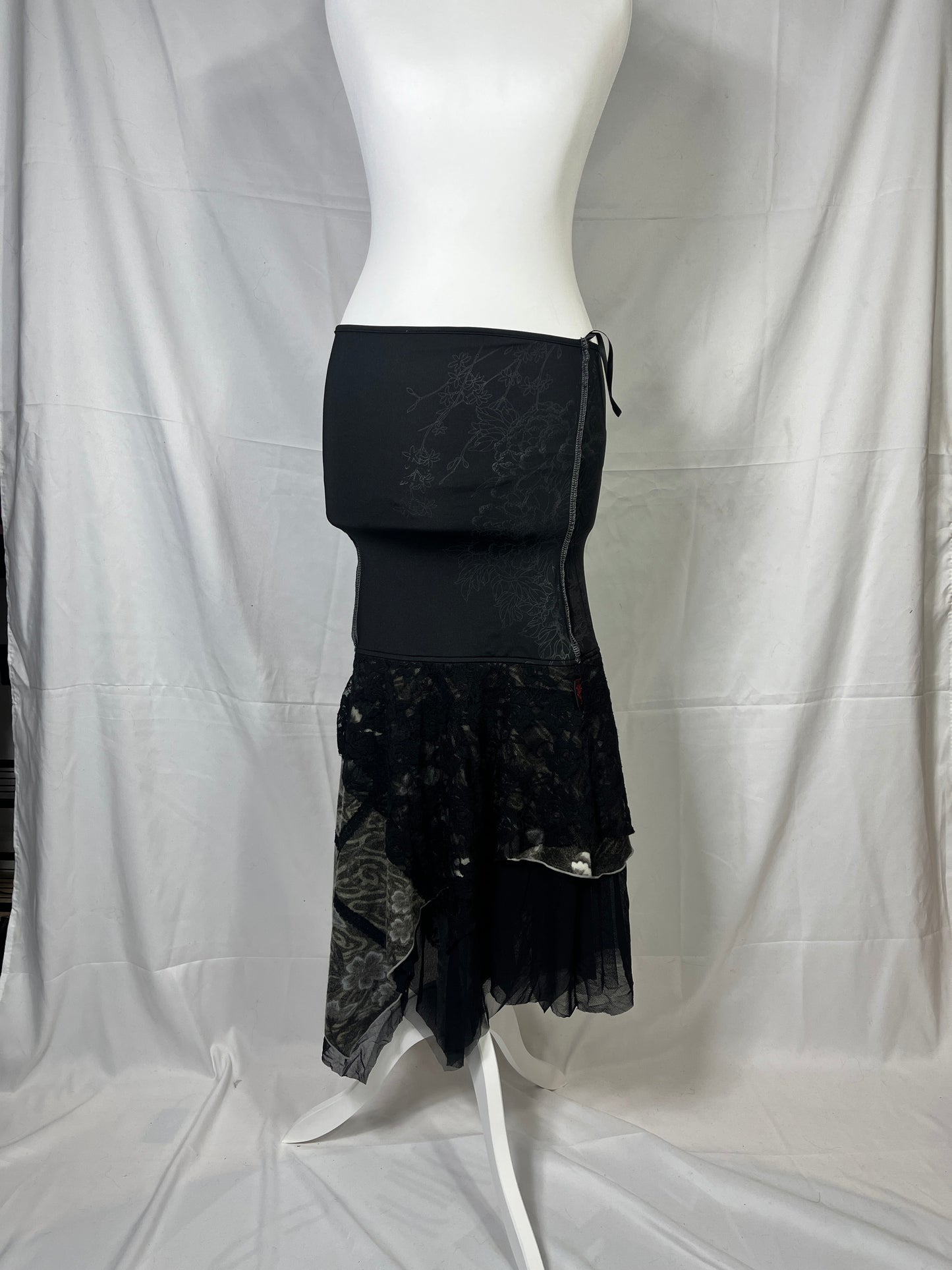 OZZ On 2-Way Multi-Layer Dress