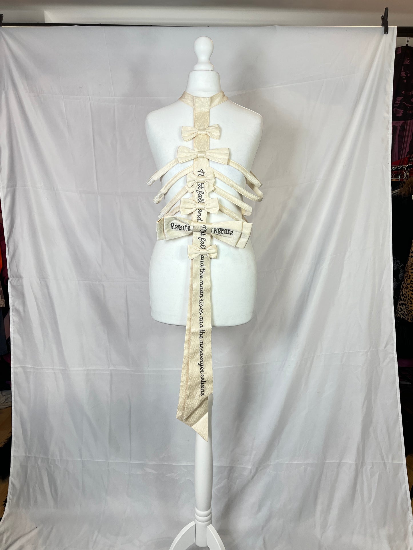 Skeleton Bow Long Tie Top