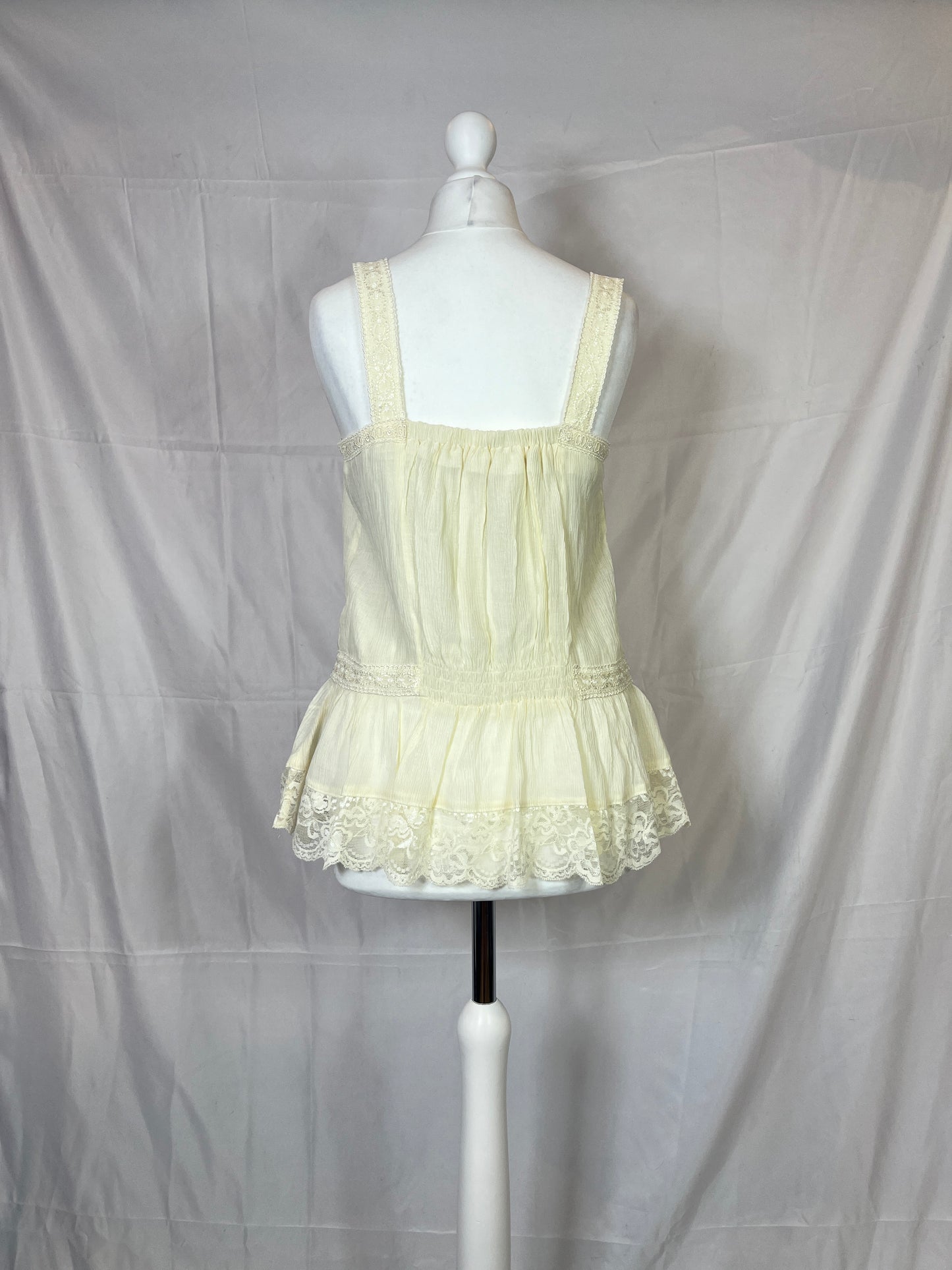 Axes Femme Lace Ruffle Tank Top