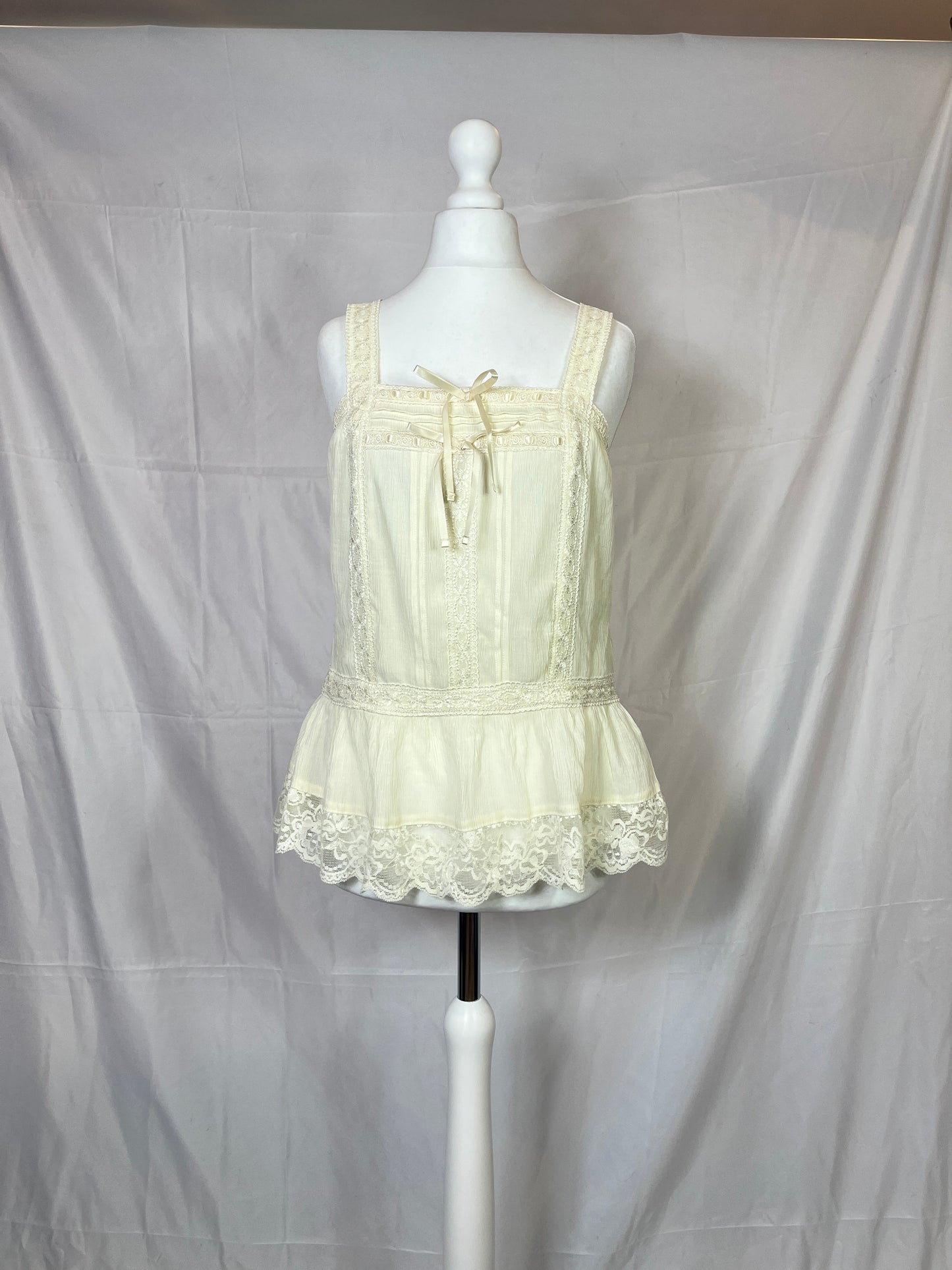 Axes Femme Lace Ruffle Tank Top