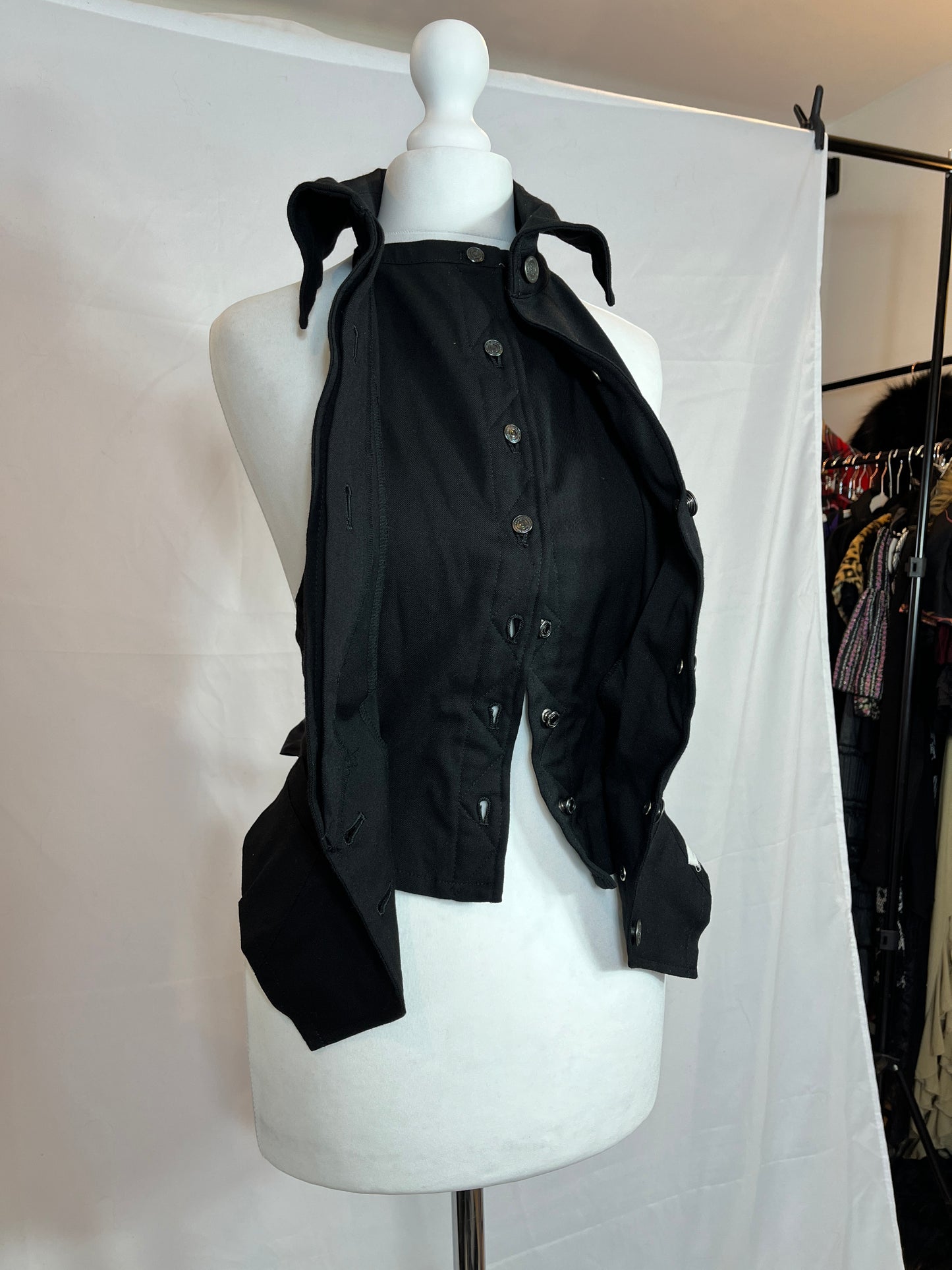 alice auaa Sleeveless Shirt