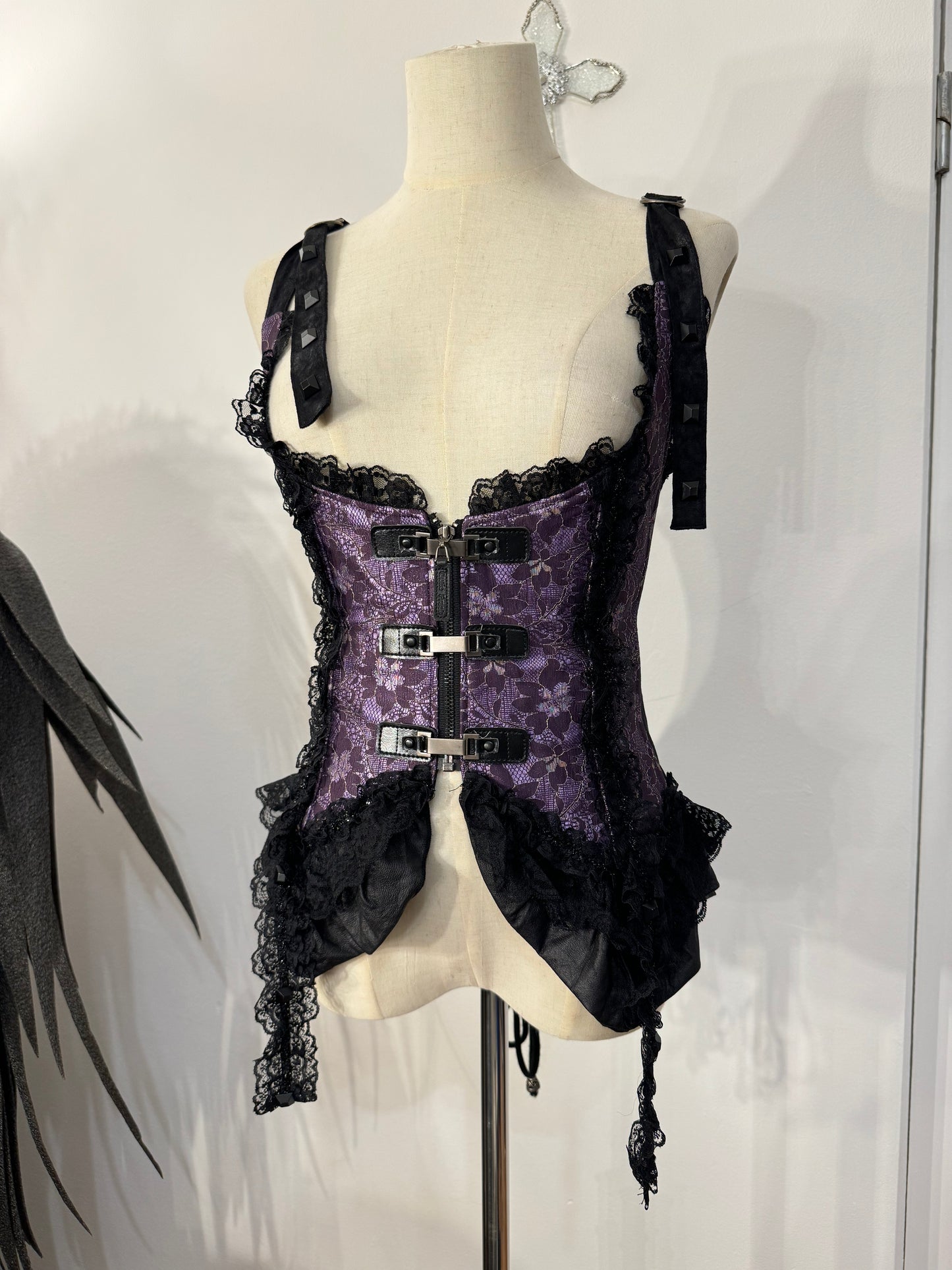 Qutie Frash Purple Lace Corset