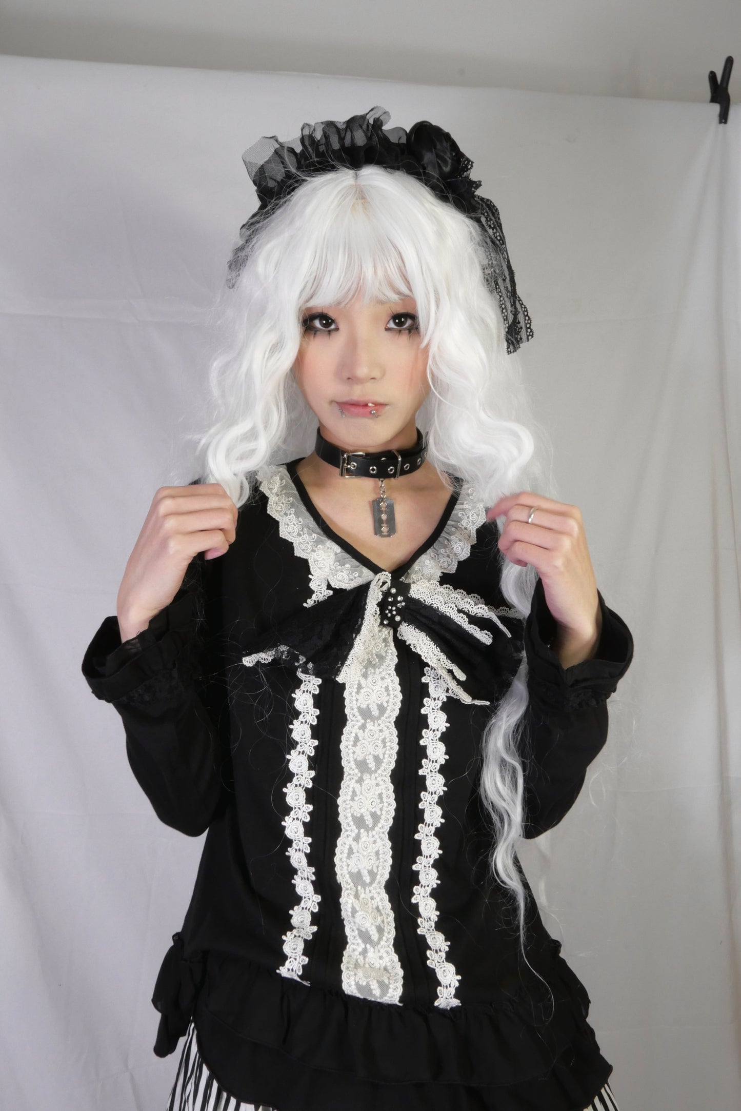 Axes Femme Lace Ruffle Long-Sleeves Shirt