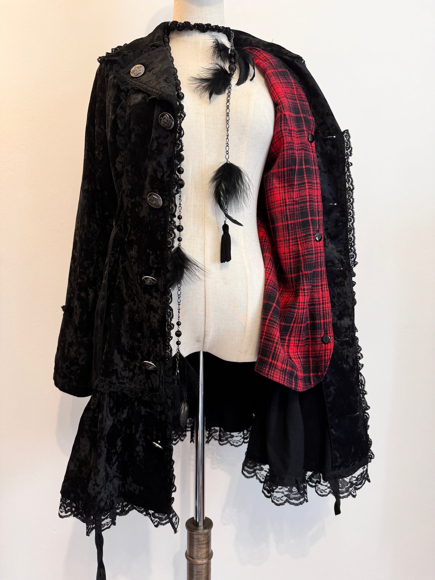 Algonquins Crown Button Velvet Lace Jacket Dress